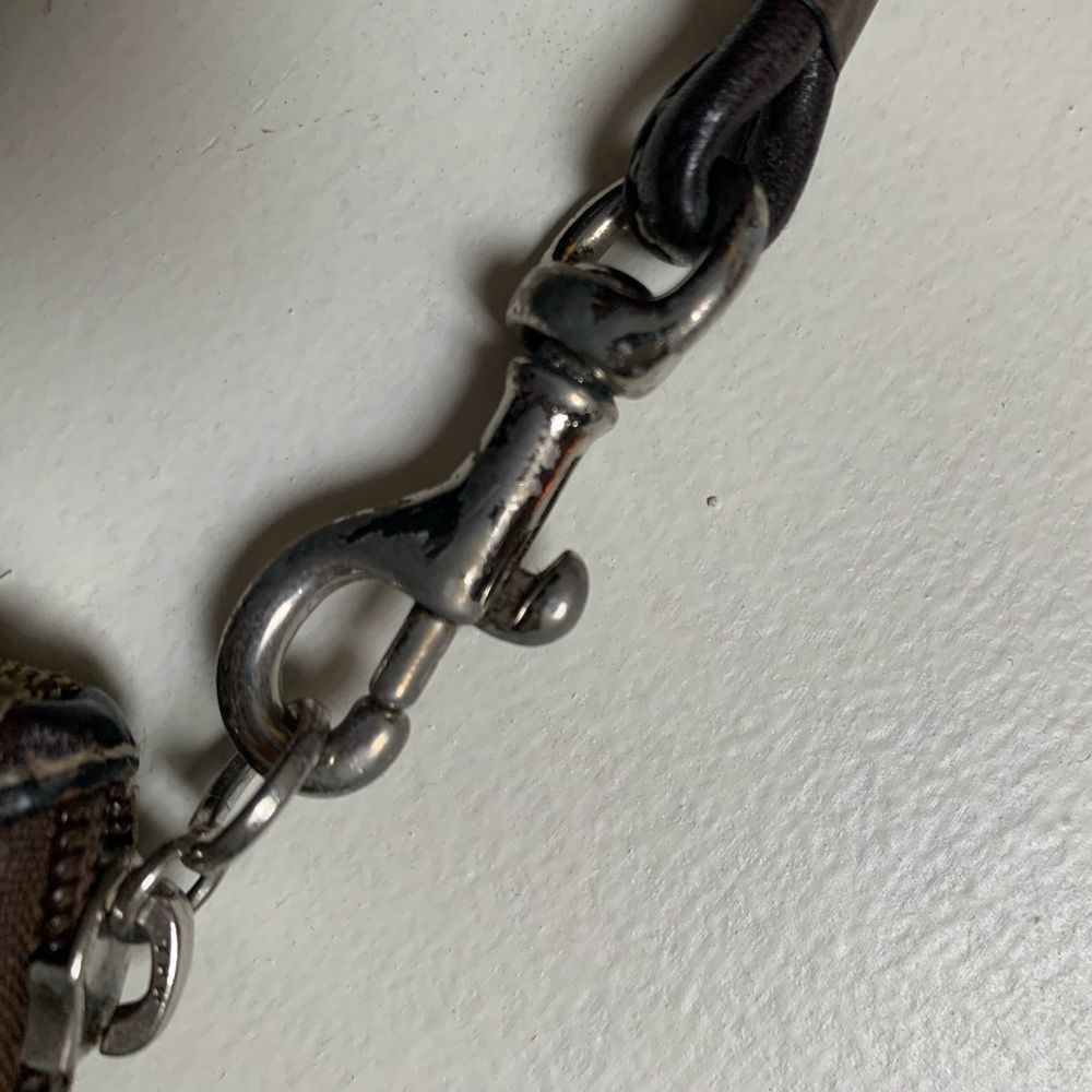 Coach Wristlet - Picture 5 of 8